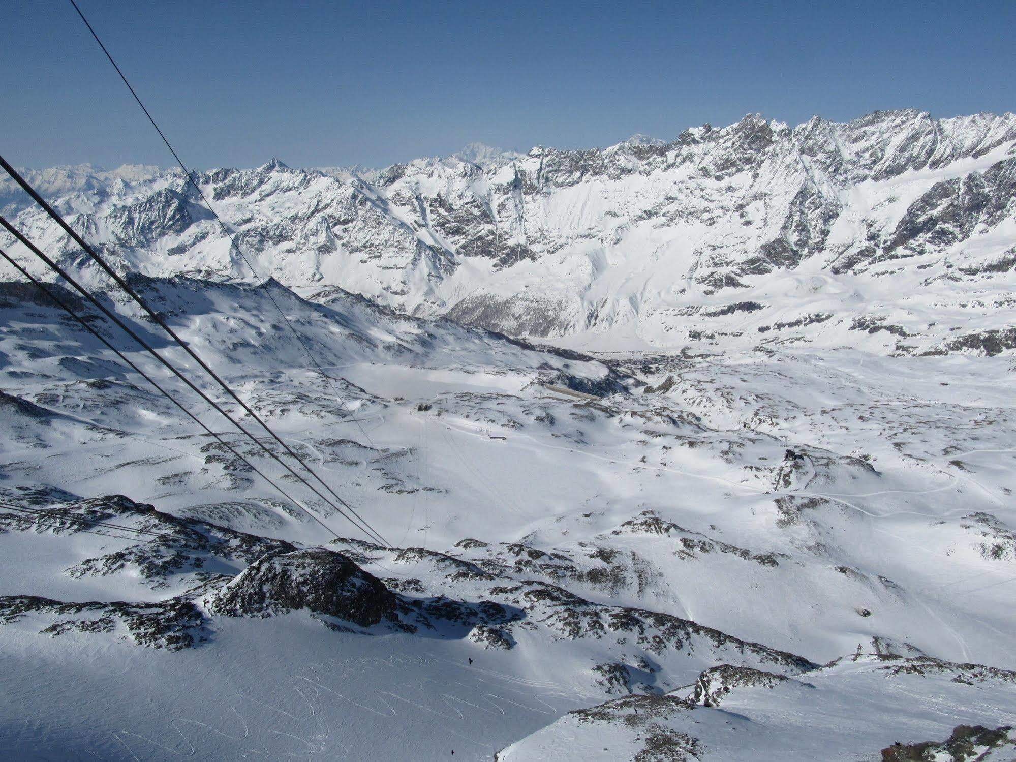 Cervino Valley House Rododendro Breuil-Cervinia Ngoại thất bức ảnh